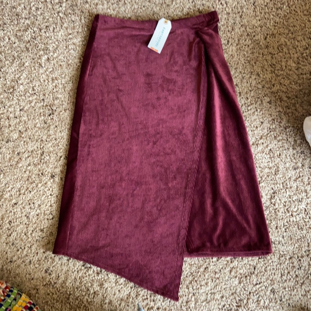New EARTHBOUND skirt